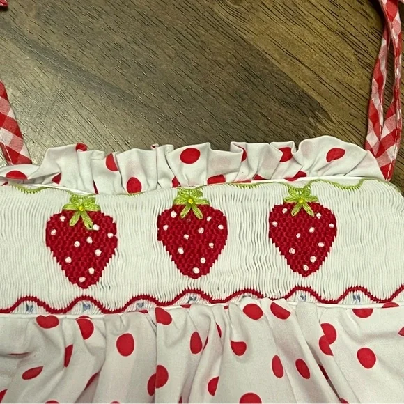 Southern Sunshine Smocked Strawberry Polka Dot Kids Bubble Romper Size 2T - Picture 2 of 8